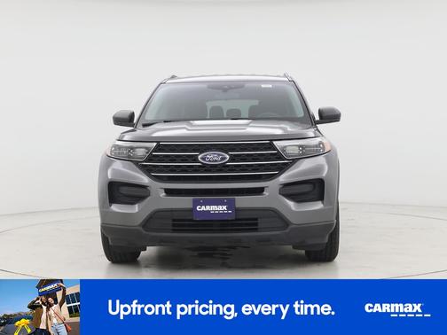 Gray 2022 Ford Explorer XLT