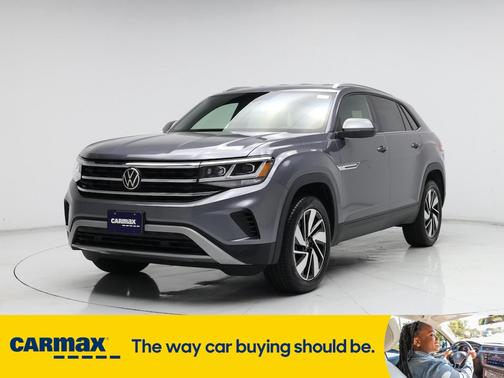 2023 Volkswagen Atlas Cross Sport SE w/Tech
