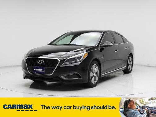 2017 Hyundai SONATA Hybrid Limited