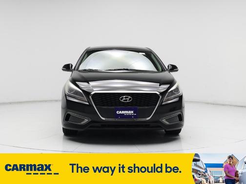 2017 Hyundai SONATA Hybrid Limited
