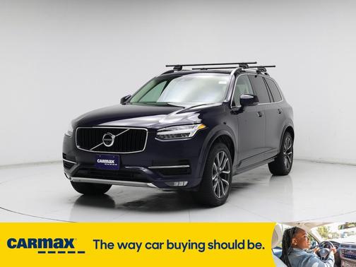 2016 Volvo XC90 T6 Momentum