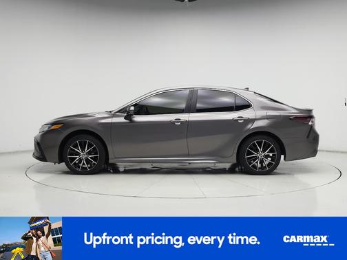 Gray 2024 Toyota Camry SE