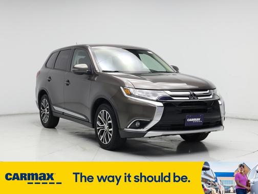 2016 Mitsubishi Outlander SE