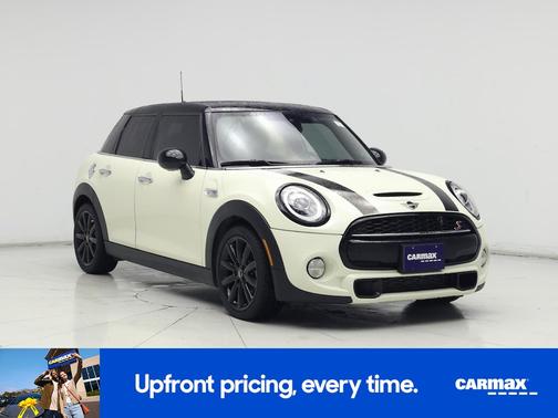White 2019 MINI Hardtop S