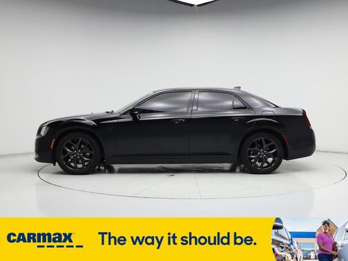 2022 Chrysler 300 S