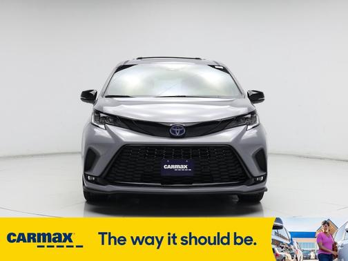 2025 Toyota Sienna XSE