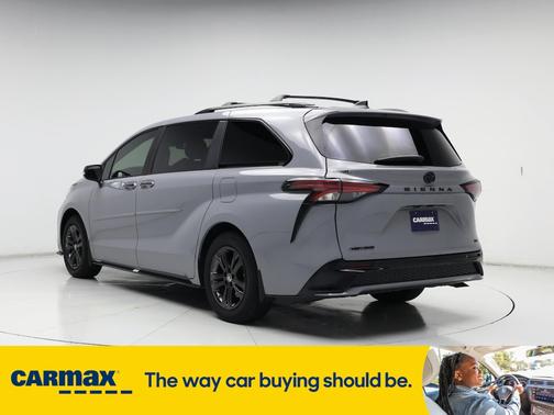 2025 Toyota Sienna XSE