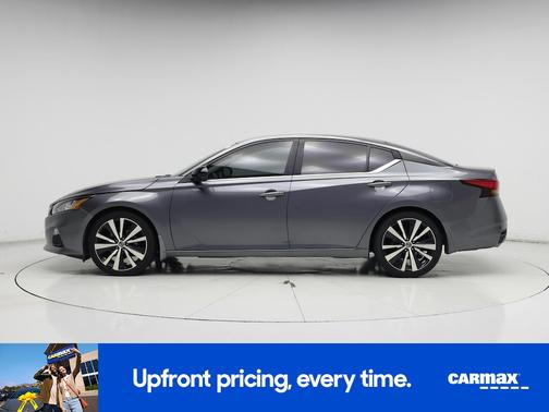 2022 Nissan Altima SR