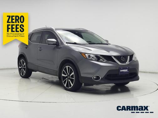 Silver 2018 Nissan Rogue Sport SL