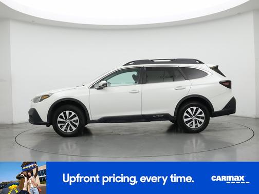 White 2022 Subaru Outback Premium