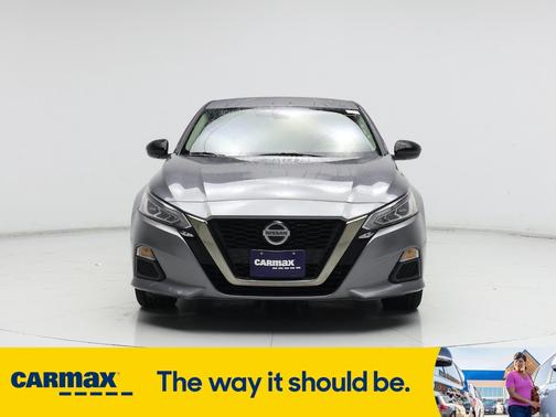 2021 Nissan Altima SR