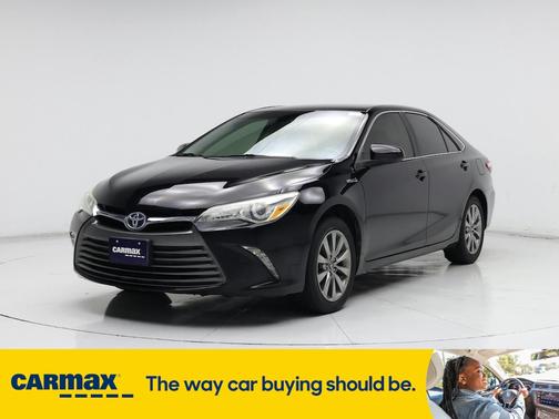 2016 Toyota Camry Hybrid XLE