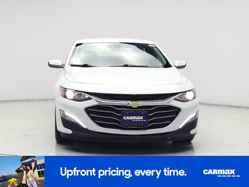 White 2022 Chevrolet Malibu LT
