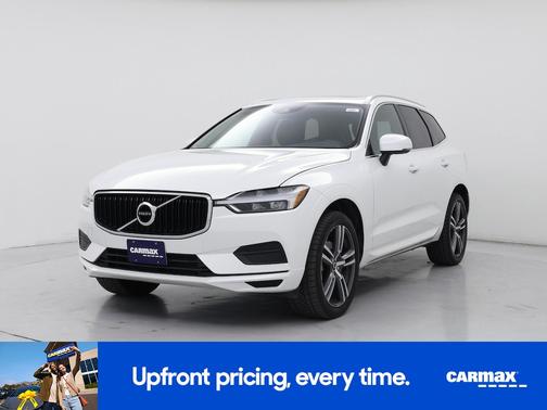 2020 Volvo XC60 T5 Momentum