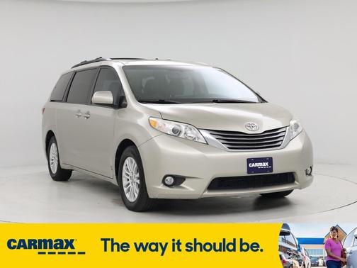 2015 Toyota Sienna XLE