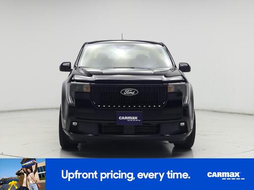 Black 2025 Ford Maverick Lobo