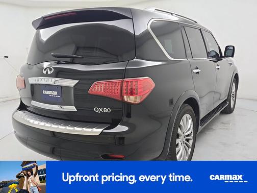 2017 INFINITI QX80 Signature