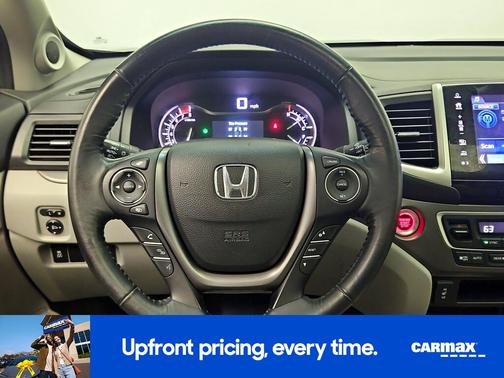 Silver 2017 Honda Pilot EX-L