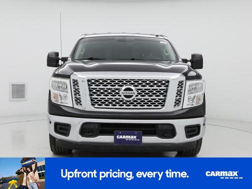 2018 Nissan Titan SV