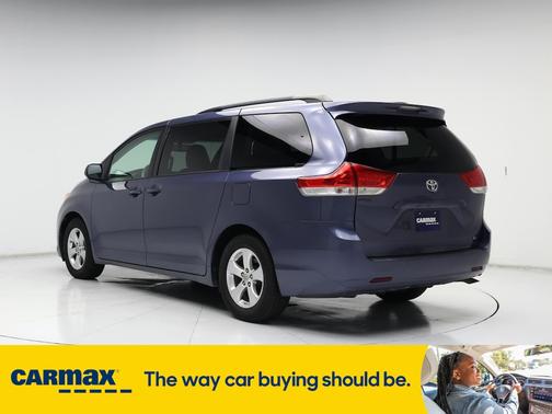 2013 Toyota Sienna LE