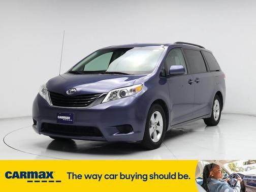 2013 Toyota Sienna LE