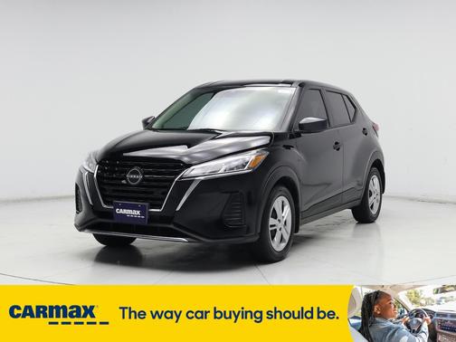 2023 Nissan Kicks S