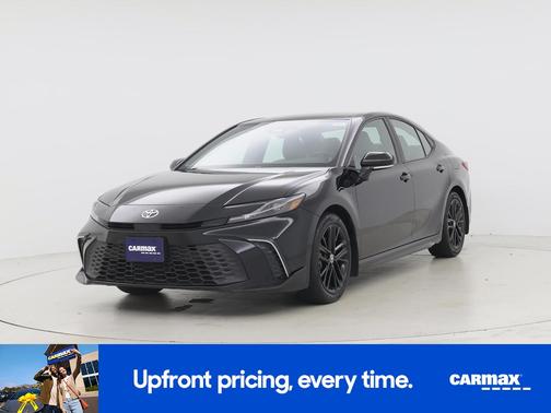 Black 2025 Toyota Camry SE