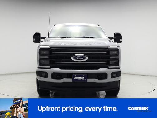 2025 Ford F-250 Platinum