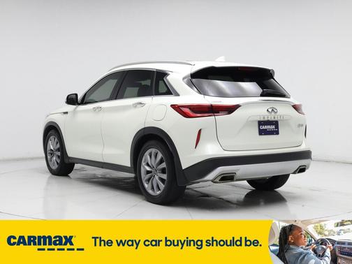 2021 INFINITI QX50 Essential