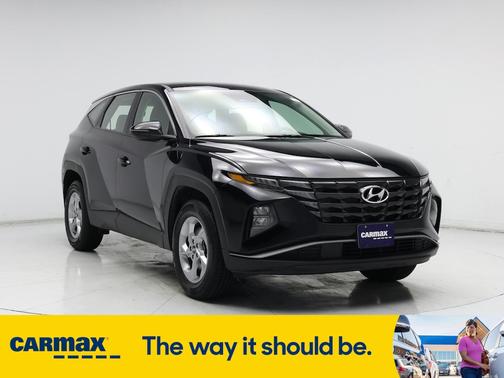 2022 Hyundai TUCSON SE