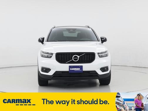 2021 Volvo XC40 T5 R-Design