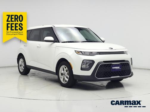 White 2020 Kia Soul LX