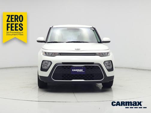 White 2020 Kia Soul LX