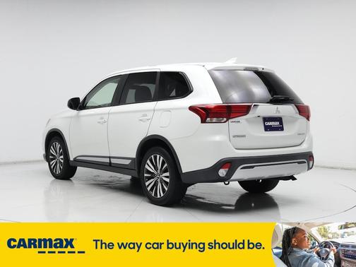 2019 Mitsubishi Outlander ES