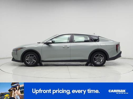 Green 2025 Kia K4 LXS