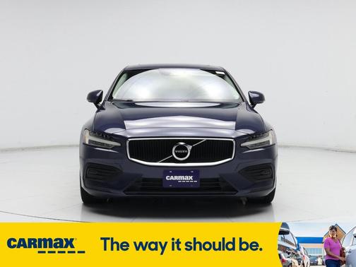 2020 Volvo S60 T5 Momentum