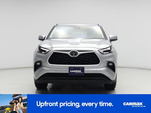 2025 Toyota Highlander LE