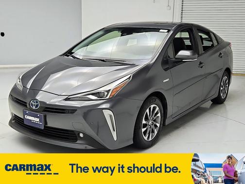 2022 Toyota Prius XLE