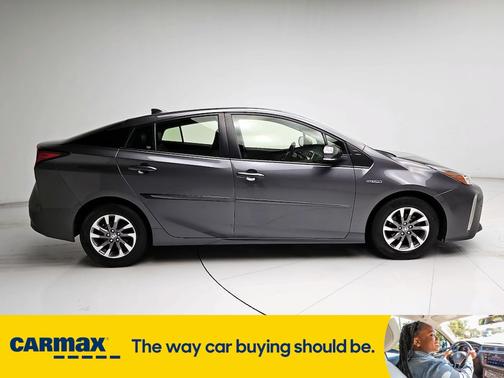 2022 Toyota Prius XLE