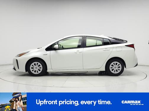 2019 Toyota Prius LE