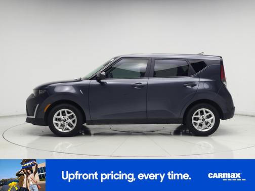 Gray 2025 Kia Soul LX