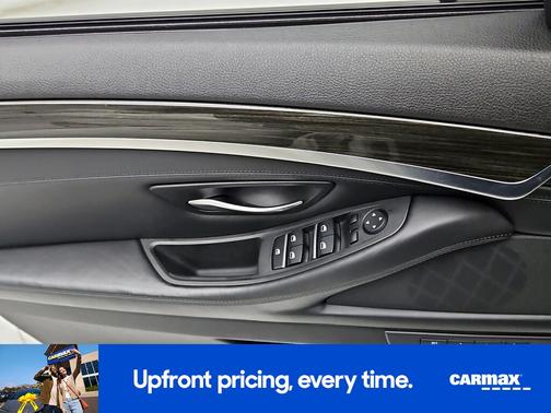 White 2016 BMW 550 I