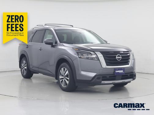 Gray 2025 Nissan Pathfinder SL