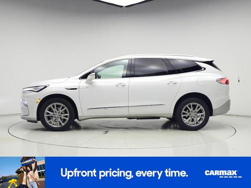 White 2023 Buick Enclave Premium