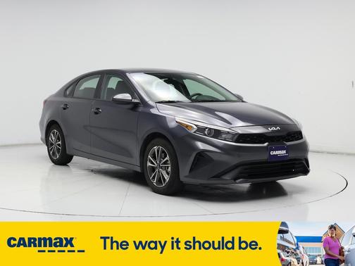 2023 Kia Forte LX
