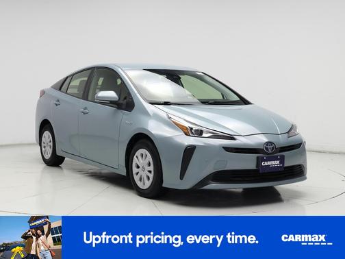 2022 Toyota Prius LE
