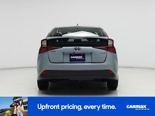 2022 Toyota Prius LE
