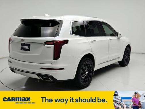 2022 Cadillac XT6 Premium Luxury