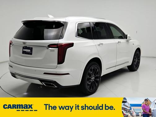 2022 Cadillac XT6 Premium Luxury