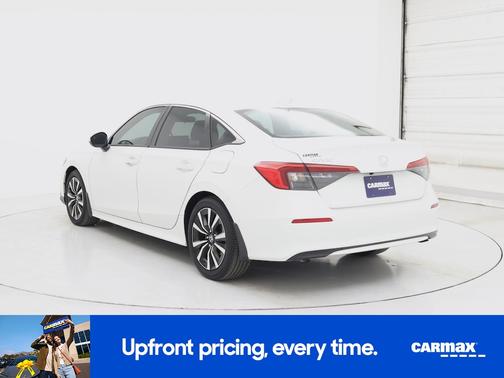 White 2024 Honda Civic EX